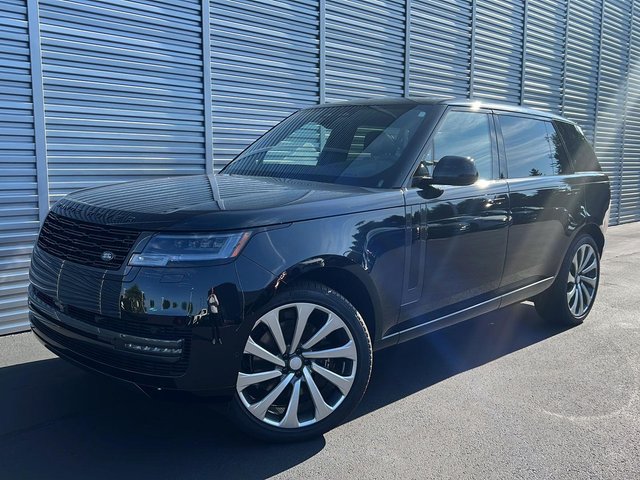 2026 Land Rover Range Rover SE