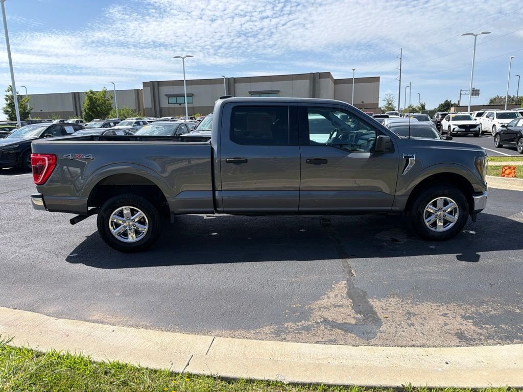 Used 2023 Gray Ford XLT image 8