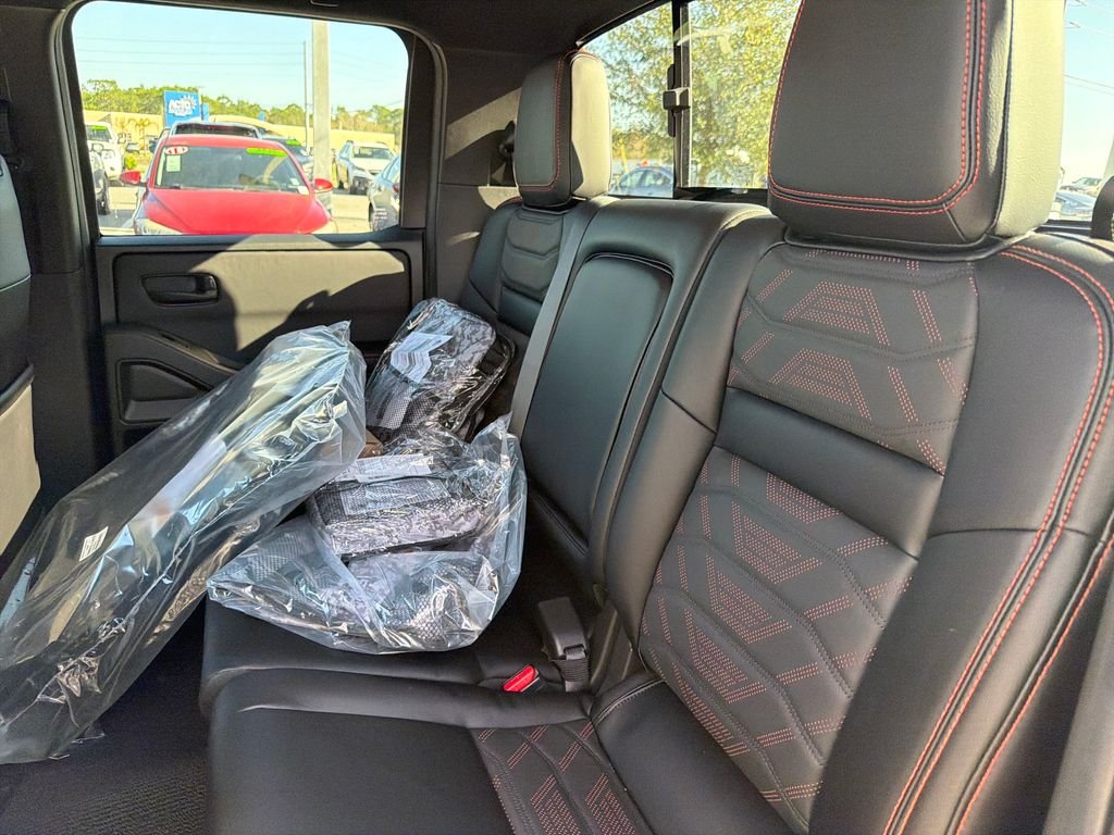 New 2026 Nissan Frontier PRO-4X 4D Crew Cab