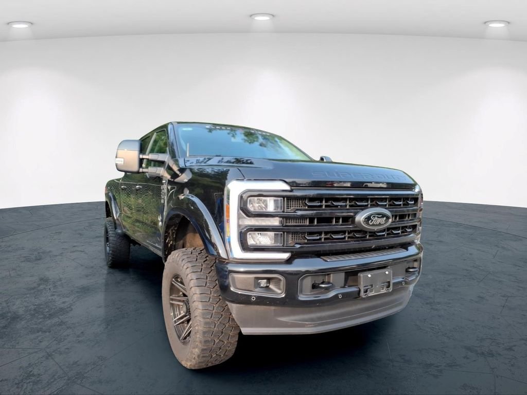 Used 2024 Black Ford Lariat image 21