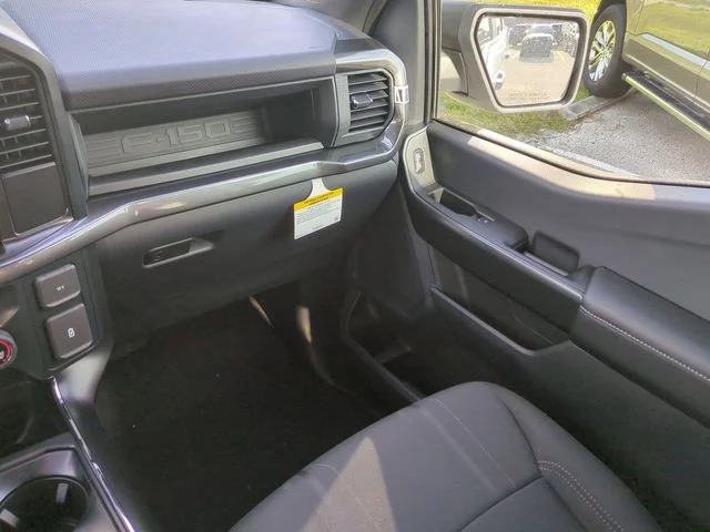 New 2026 Oxford White Ford STX® image 17
