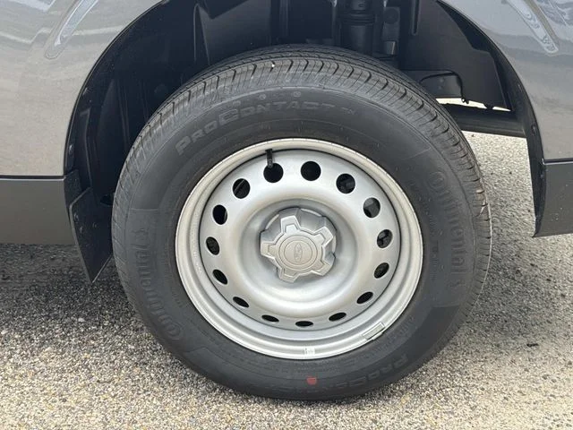 New 2026 Gray Ford XL image 9