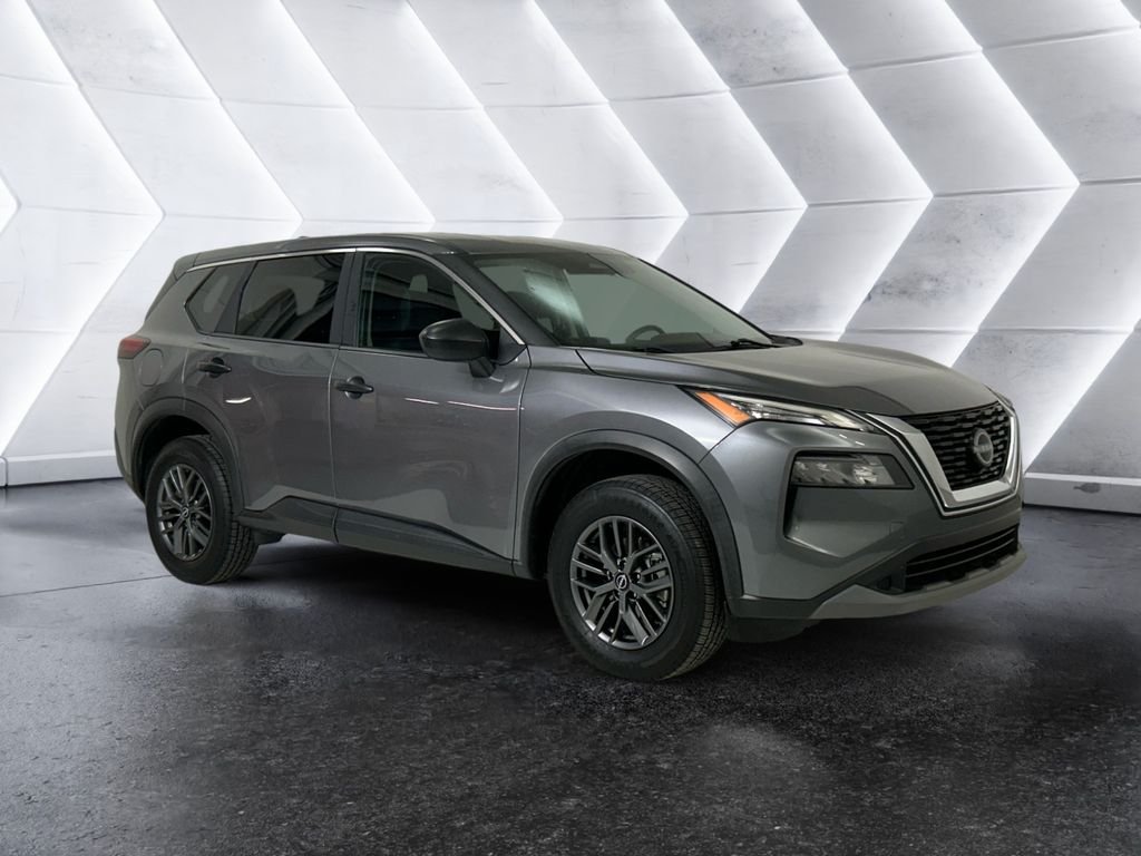 Used 2023 Gray Nissan S image 1