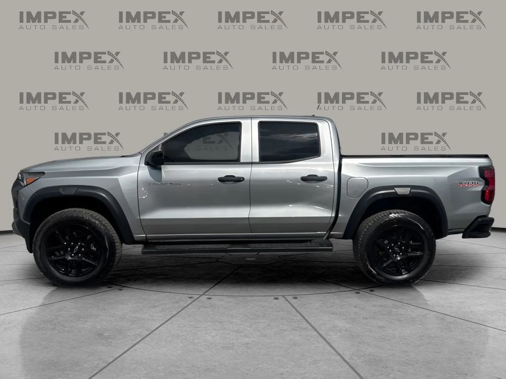 Used 2024 Gray Chevrolet Trail Boss image 2
