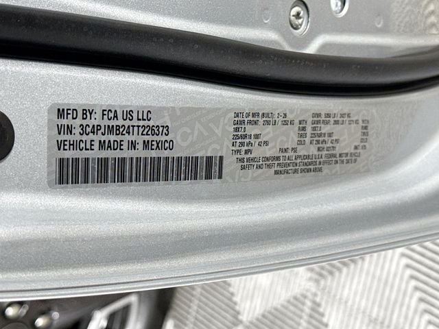 New 2026 Silver Zynith Clear-Coat Exterior Paint Jeep Laredo image 29