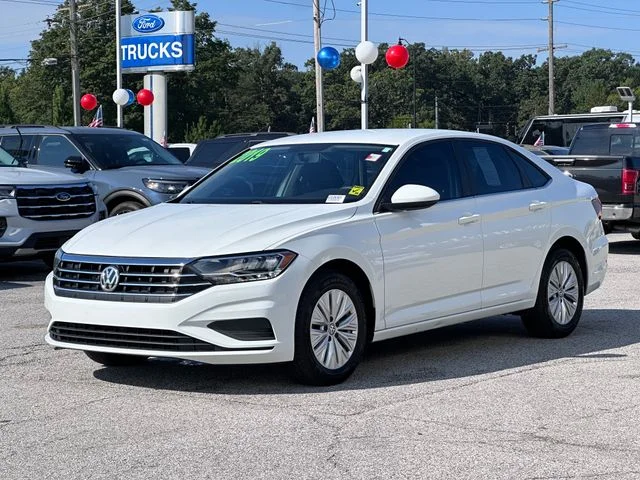 Certified Used 2019 White Volkswagen 1.4T S image 3