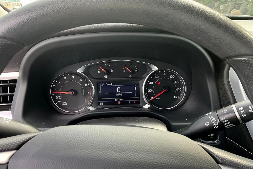 Used 2023 Ultra Blue Metallic GMC SLE image 25