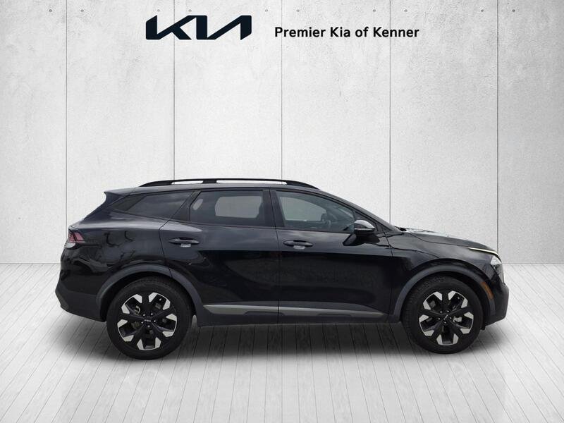 Used 2023 Black Kia X-Line image 5