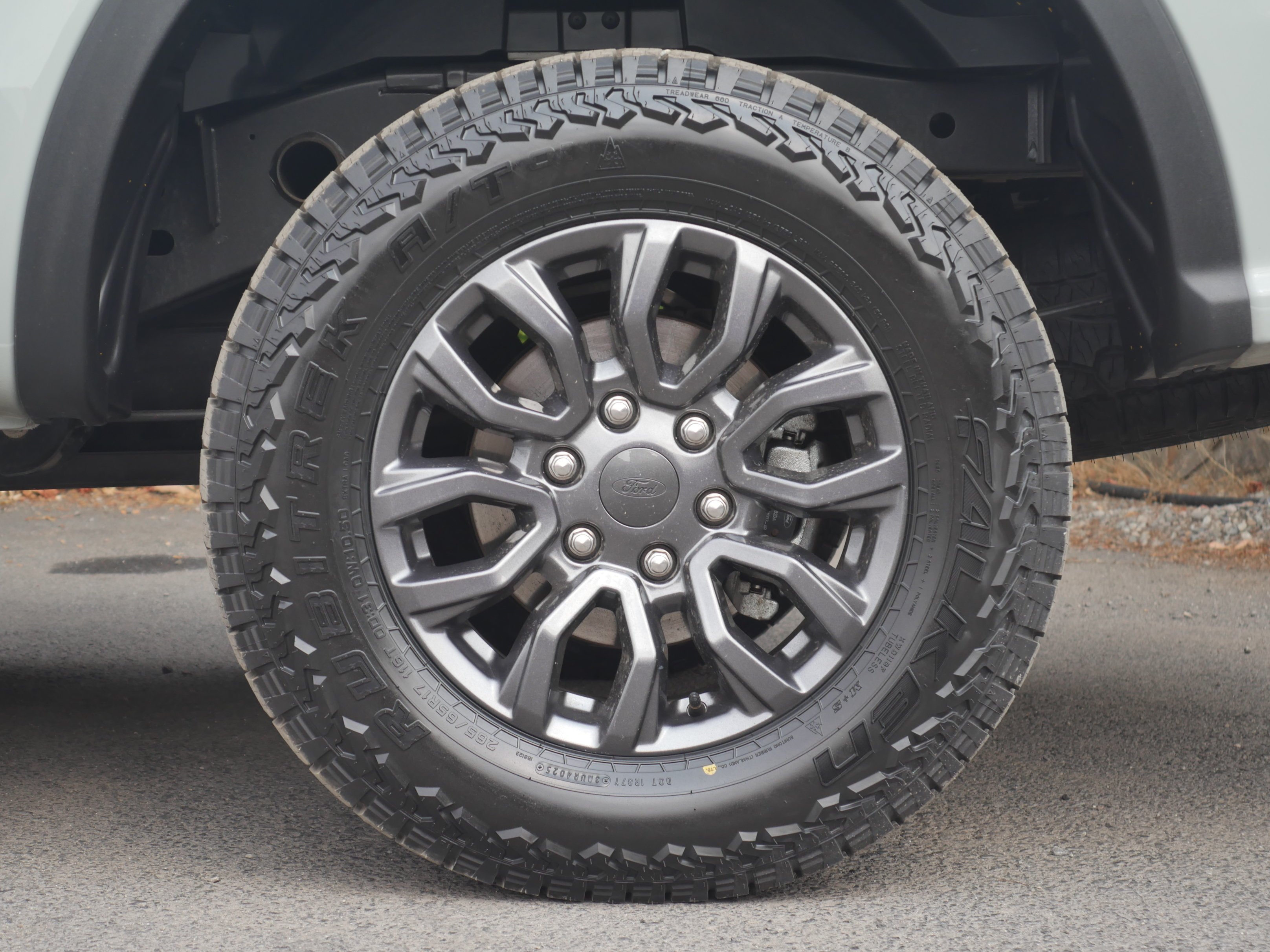 Used 2021 Gray Ford XLT image 17