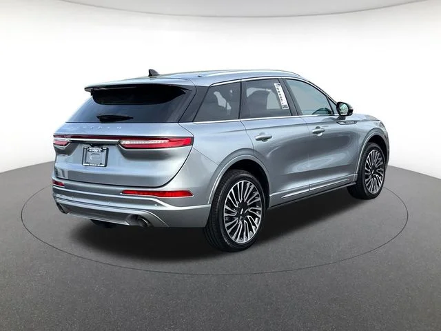 Used 2022 Silver Lincoln Reserve image 3