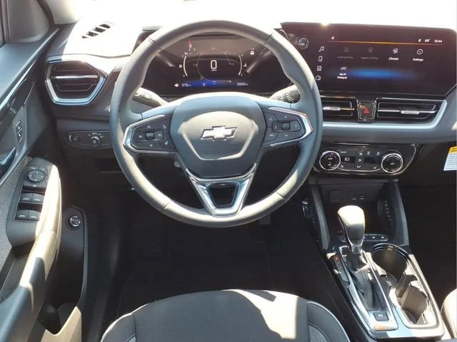 New 2026 Mosaic Black Metallic Chevrolet LT image 4