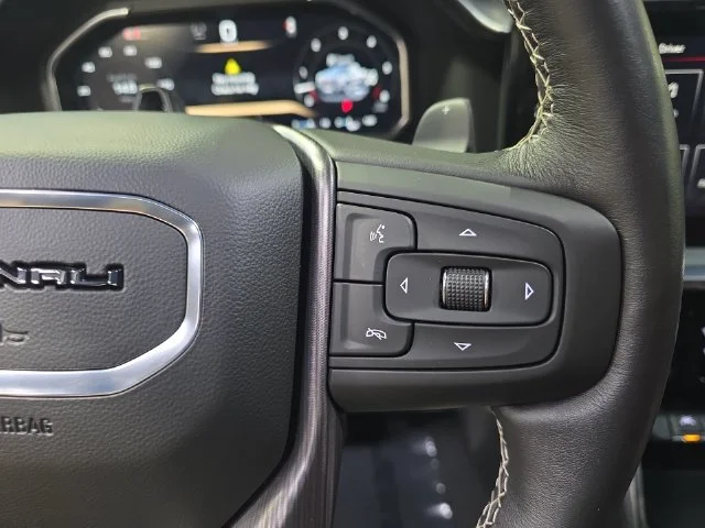 Used 2026 Black GMC Denali Ultimate image 19