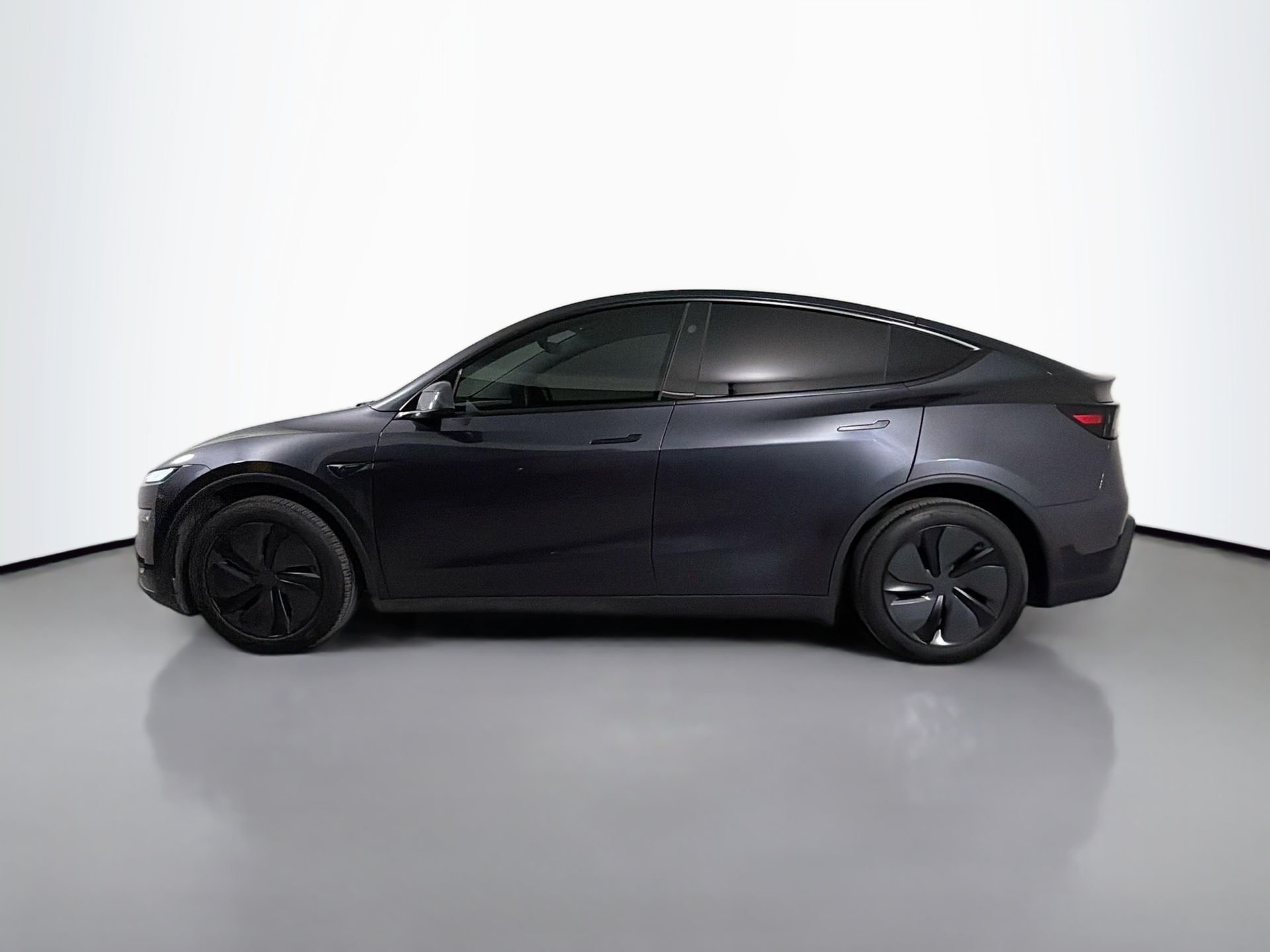 Used 2026 Tesla Model Y Long Range with VIN 7SAYGDEE1TA411746 for sale in Fort Worth, TX
