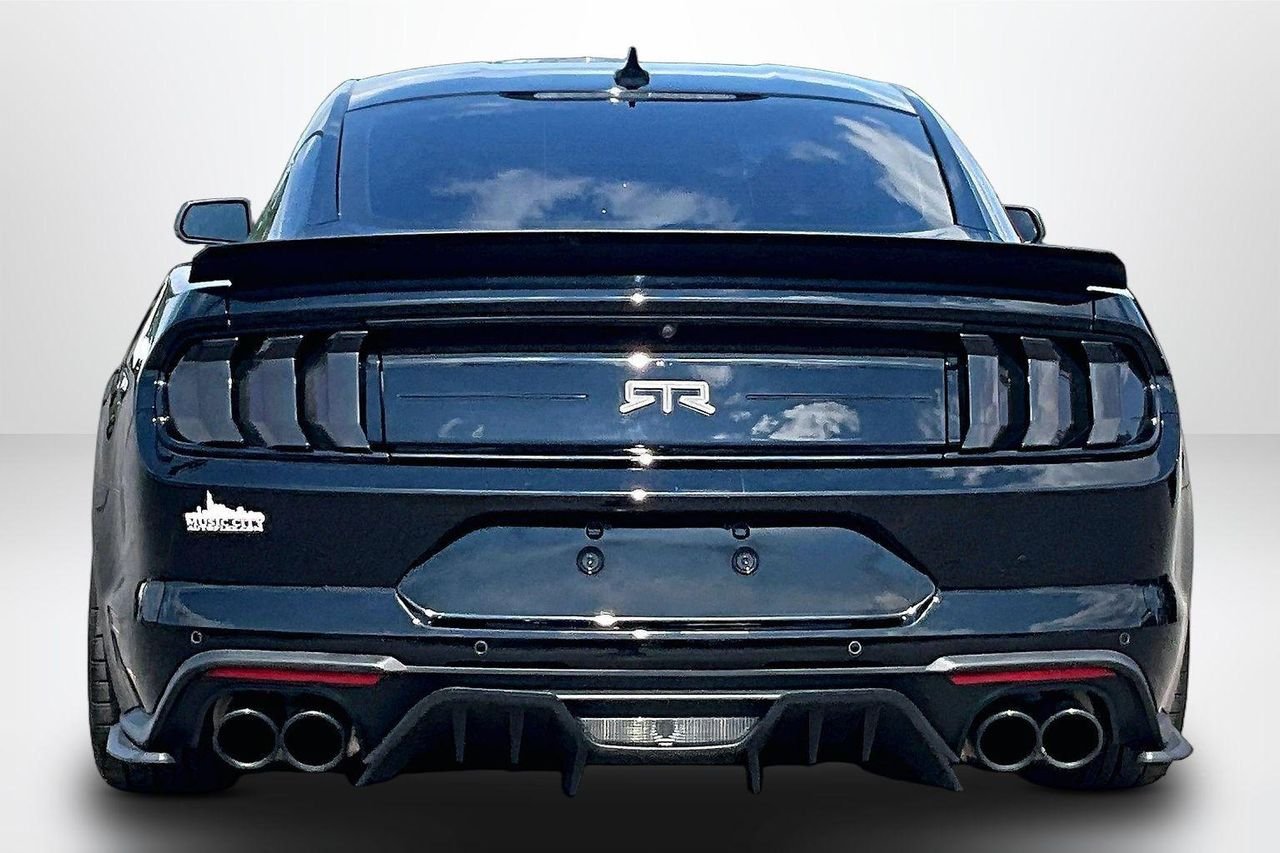 Used 2022 Shadow Black Ford GT Premium Fastback image 7