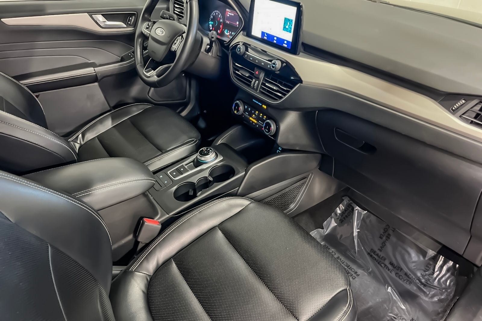 2022 Ford Escape SEL - Photo 16