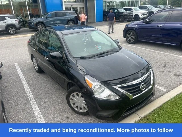 2019 Nissan Versa 1.6 SV CVT's photo