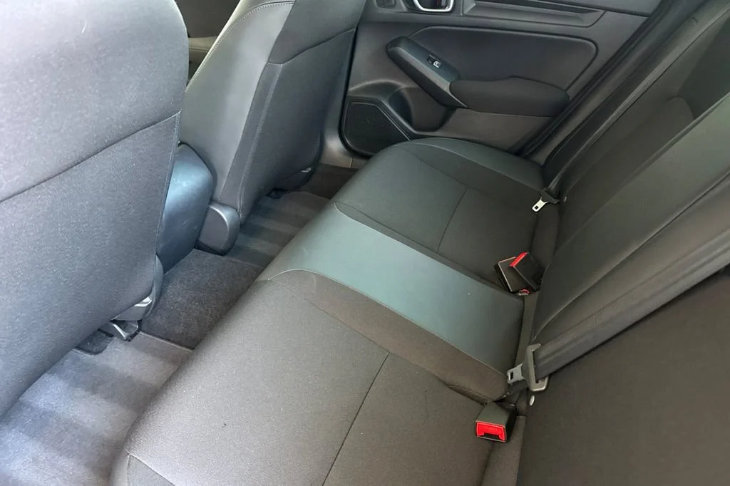 Certified Used 2025 Solar Silver Metallic Honda Sport image 45