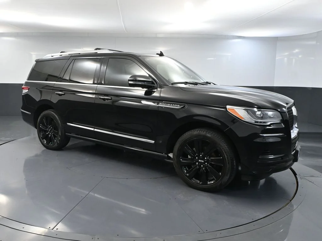 2024 Lincoln Navigator
