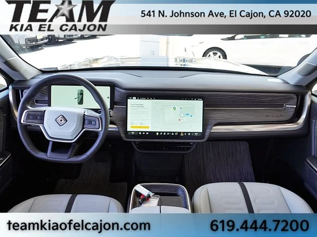 Used 2026  Rivian  image 24