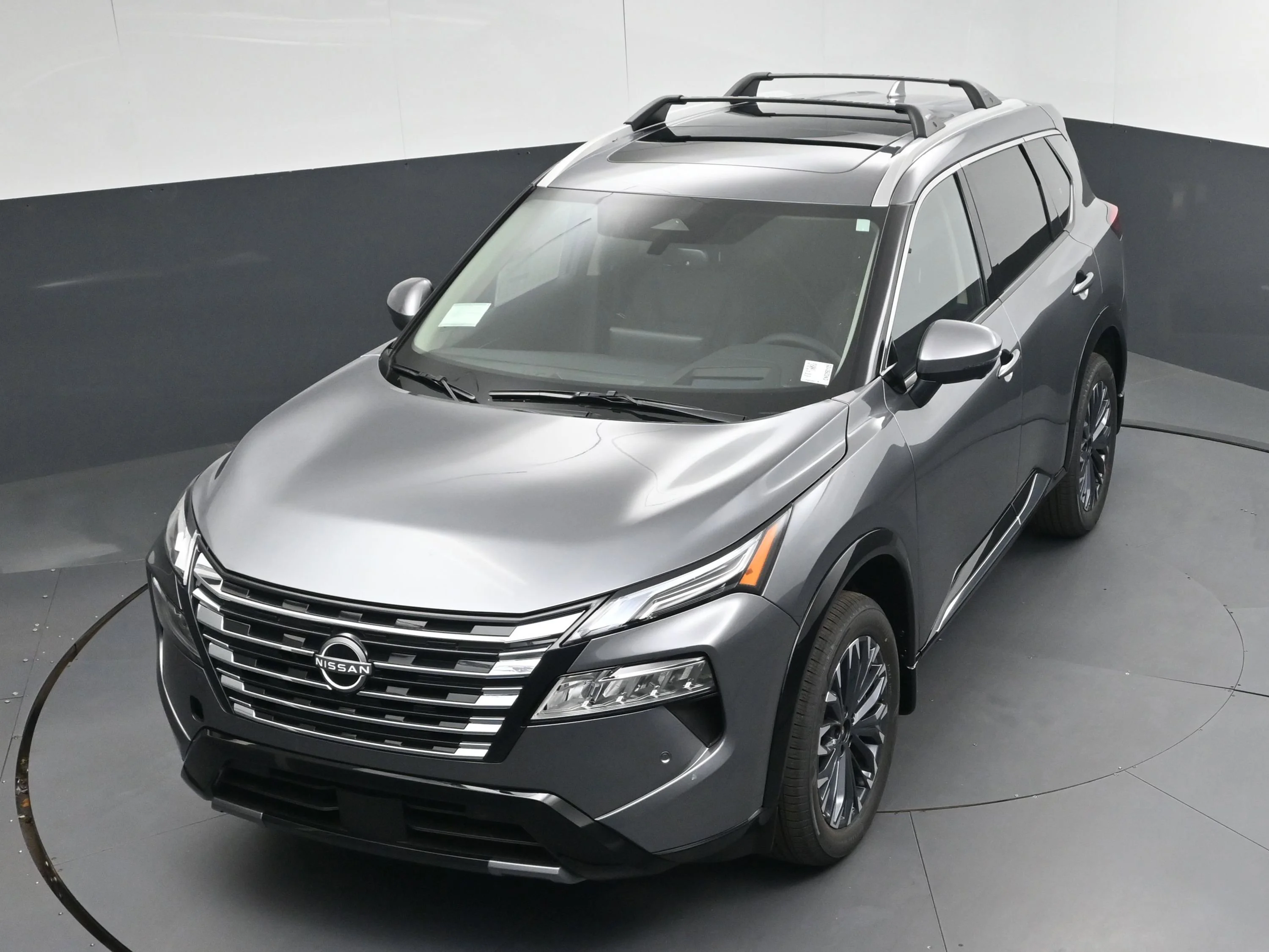 New 2026 Gun Metallic Nissan Platinum image 33