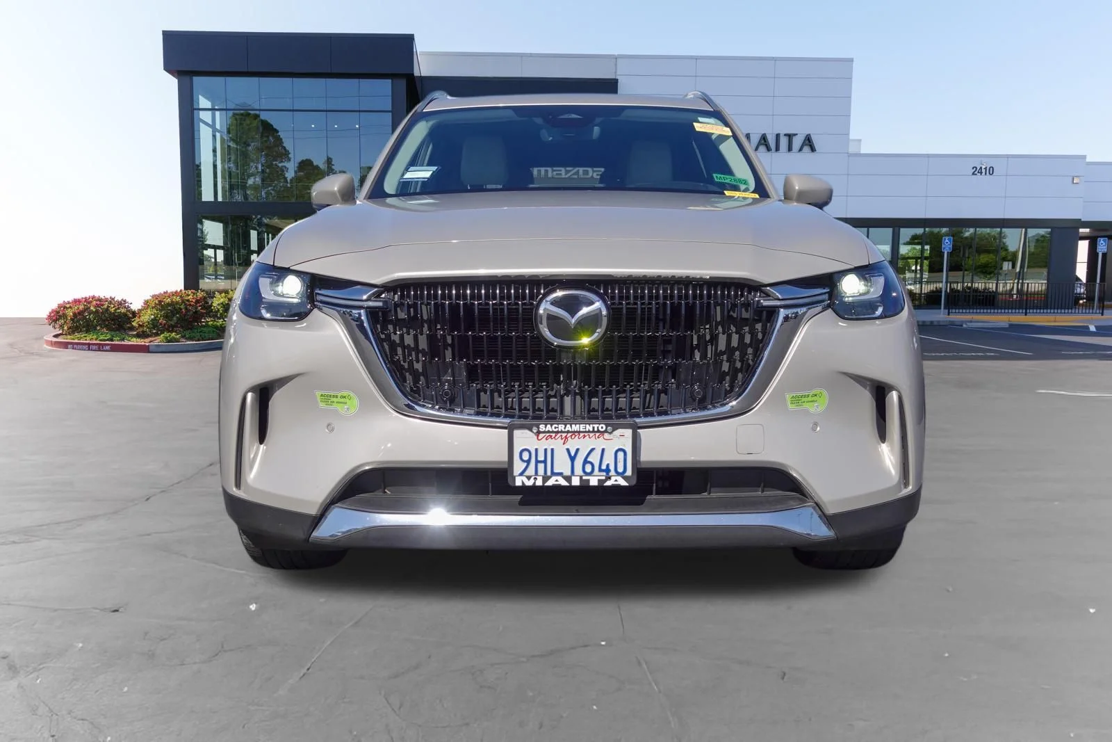 Certified Used 2024 Platinum Quartz Mazda Premium image 10