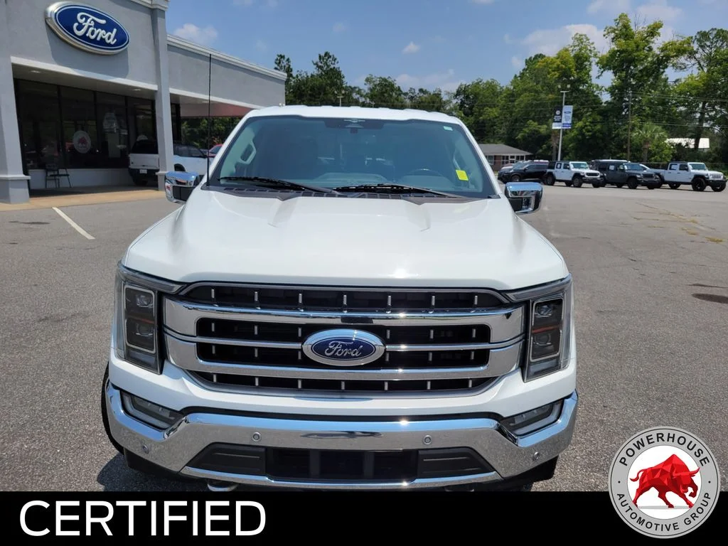 Used 2023 White Ford Lariat image 9