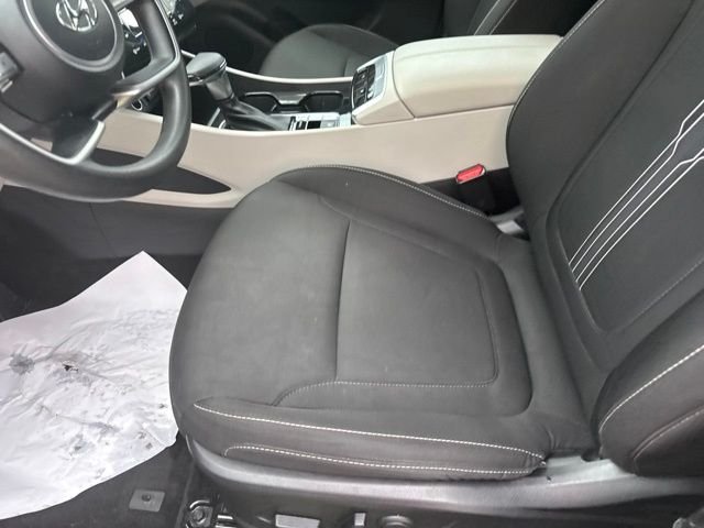 Used 2024 White Hyundai SEL image 25