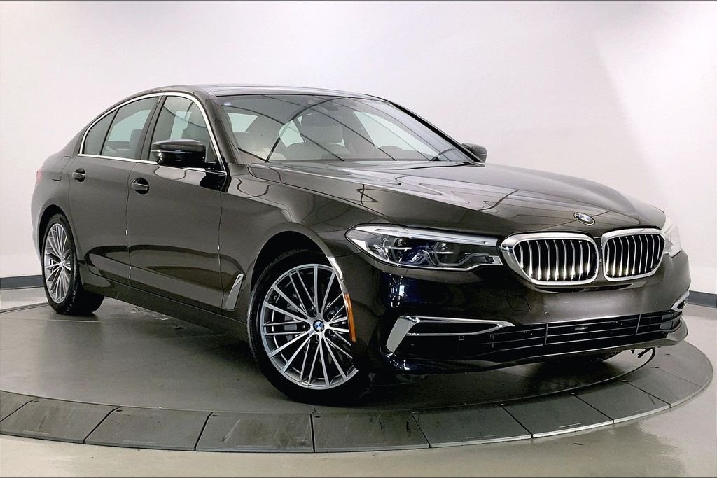 2019 BMW 5 Series 540i xDrive Sedan's photo