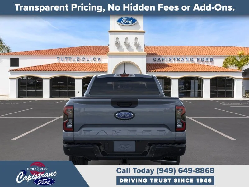 New 2025 Azure Gray Metallic Tri-coat Ford XLT image 5