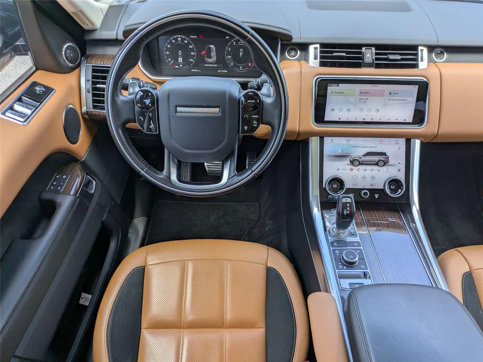 Used 2019 British Racing Green Metallic Land Rover Dynamic image 18