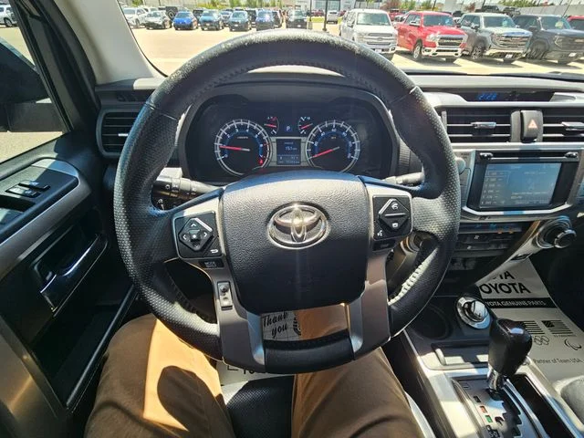 Used 2016 Midnight Black Metallic Toyota Limited image 11