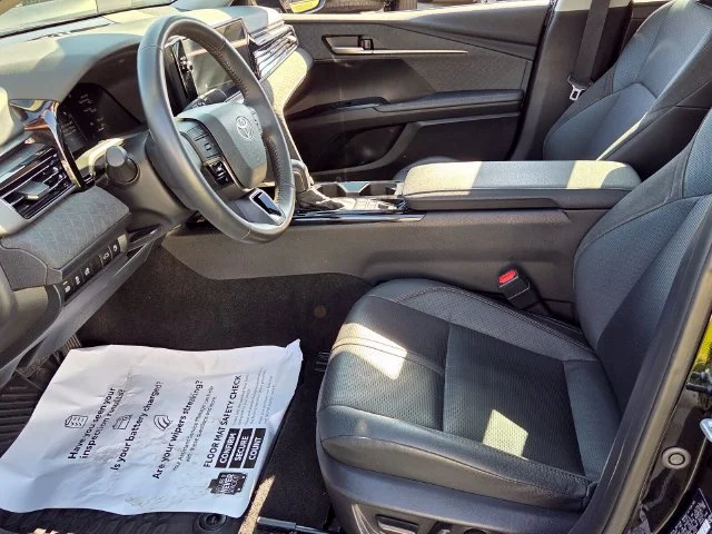 Used 2025 Black Toyota XLE image 5