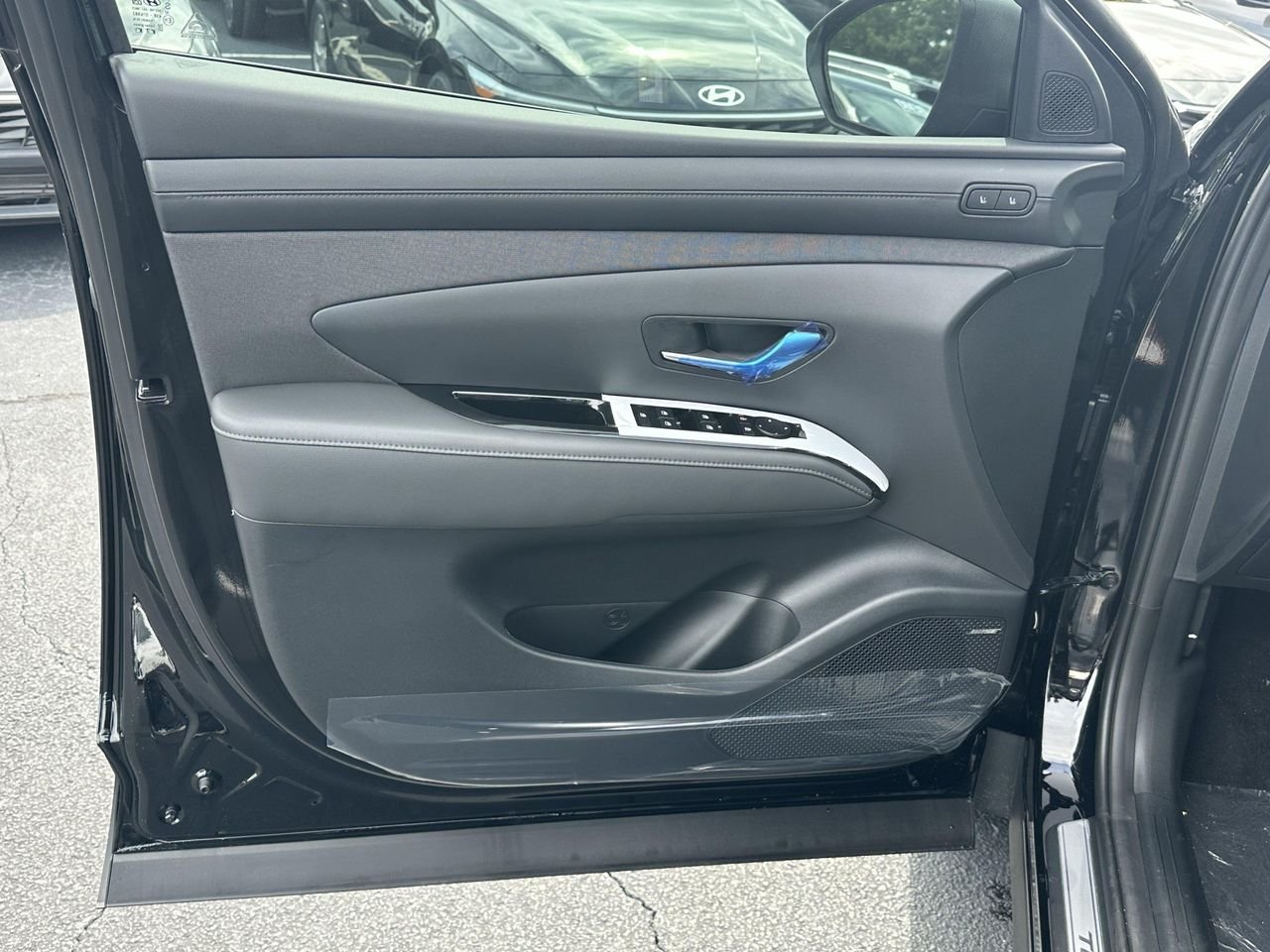 New 2026 Phantom Black Hyundai Limited image 10