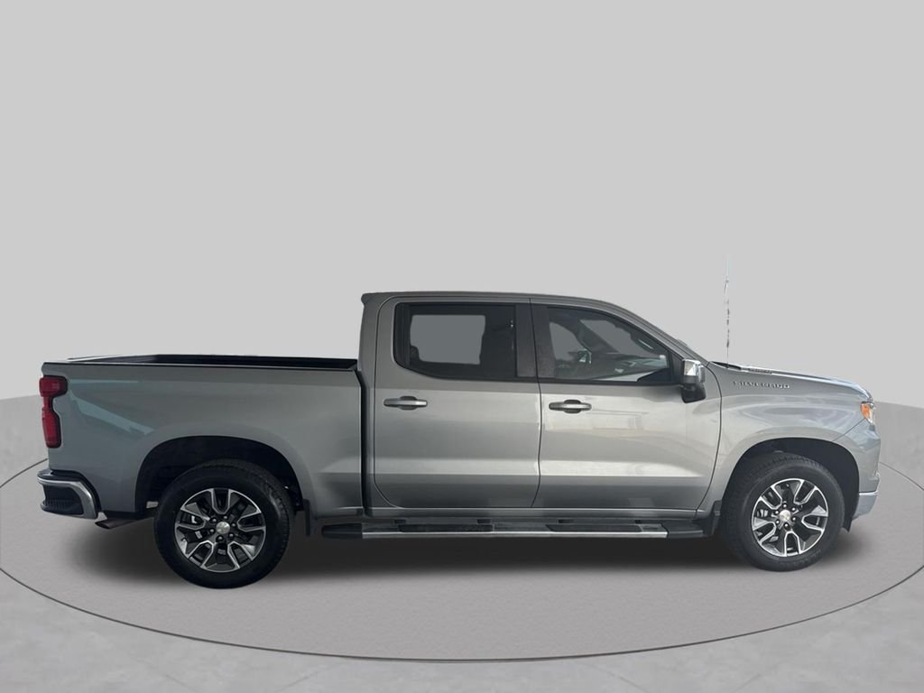 Used 2023 Gray Chevrolet LT image 11