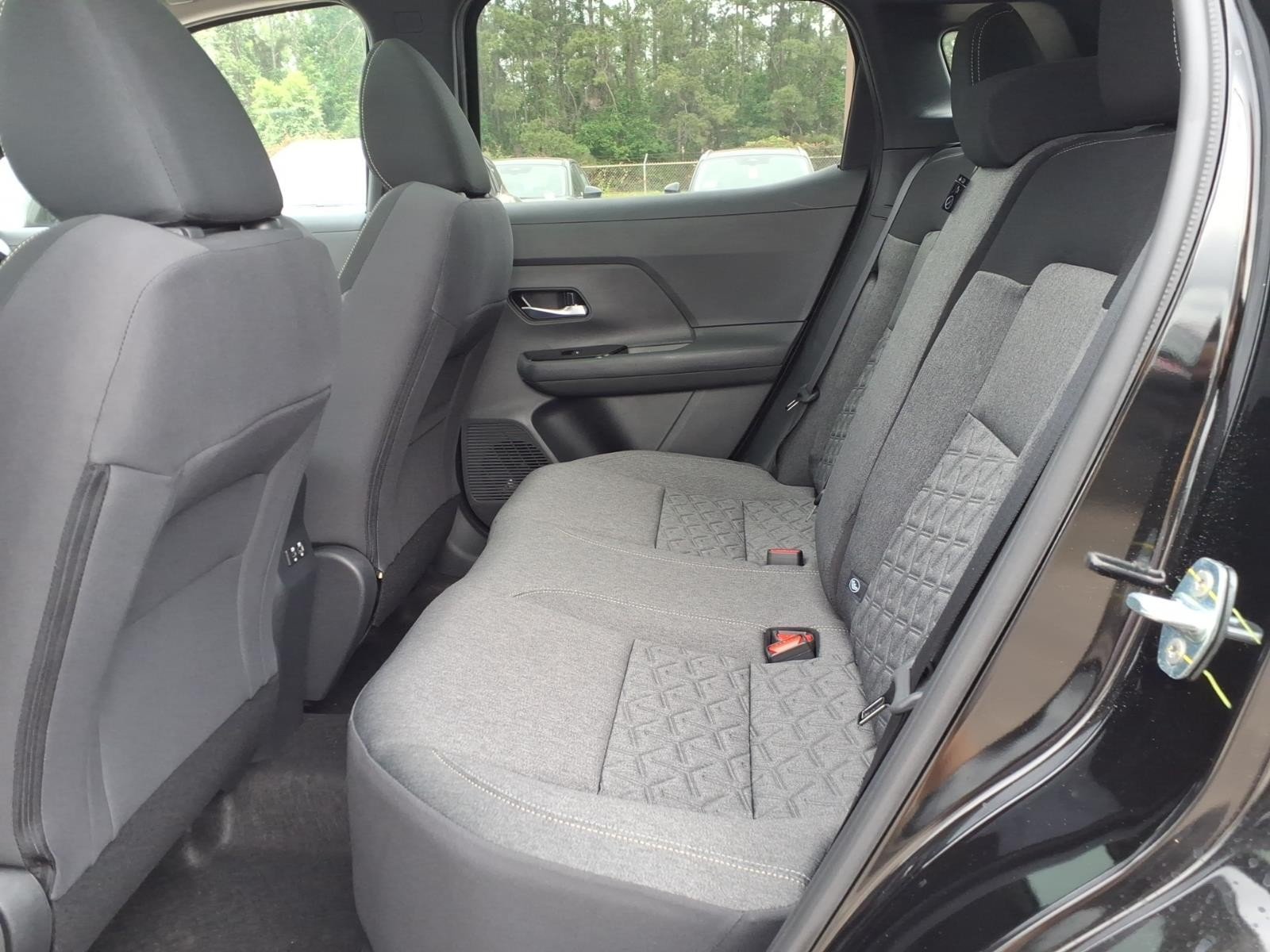 2026 Nissan Kicks SV - 9