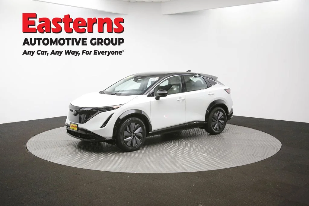 Used 2023 White Nissan ENGAGE image 56