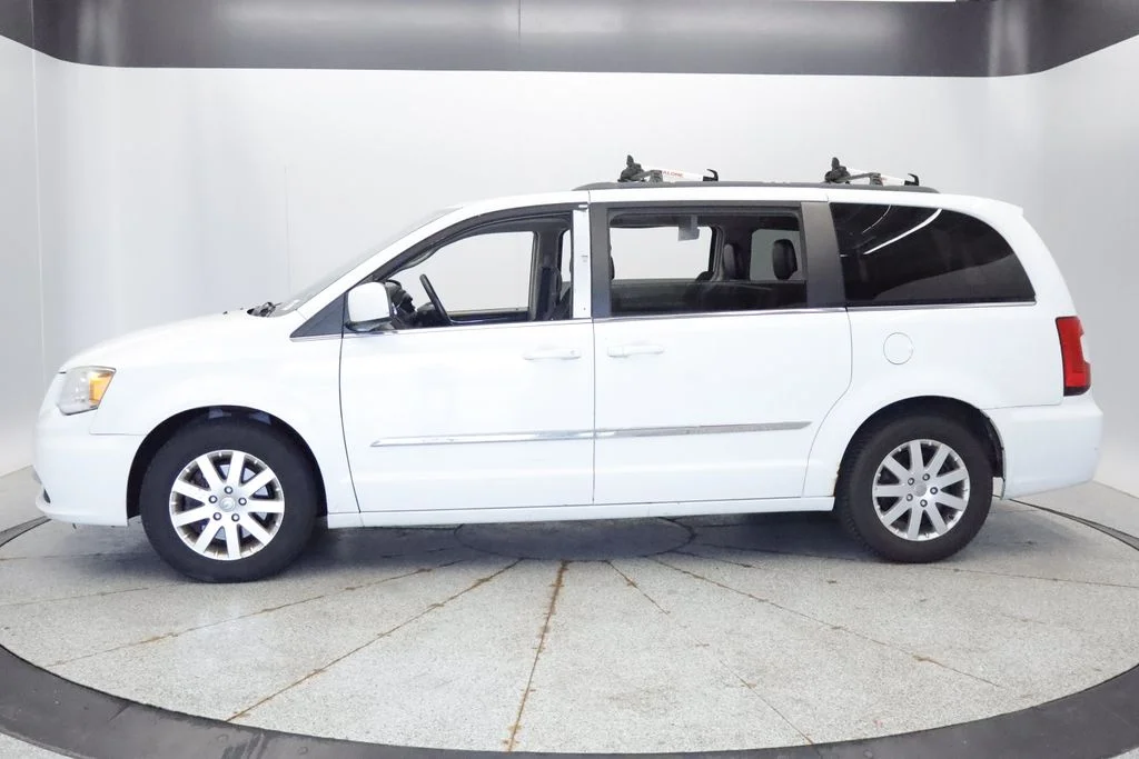 Used 2014 Chrysler Town & Country Touring with VIN 2C4RC1BG7ER447985 for sale in Coon Rapids, Minnesota