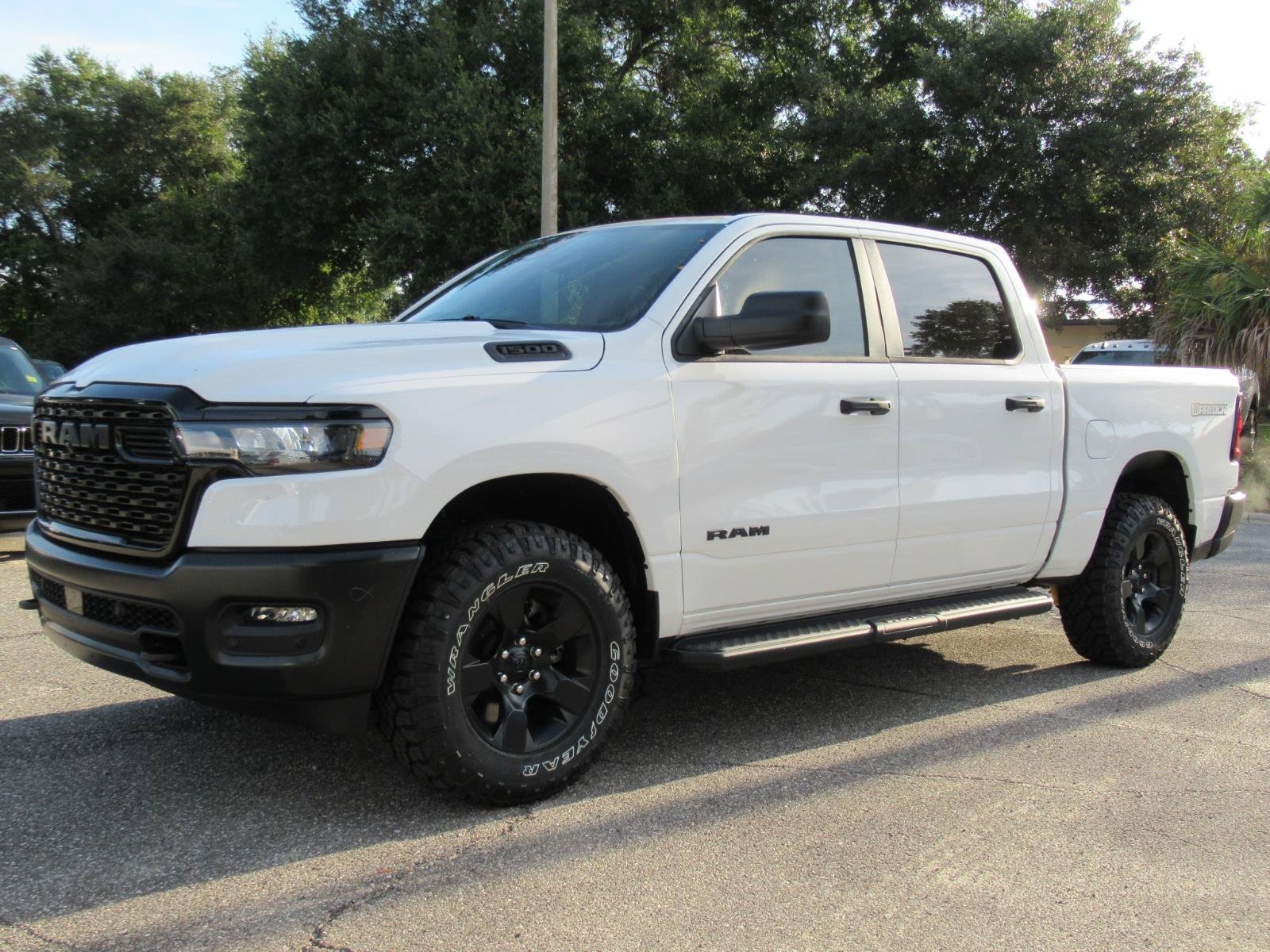 New 2026 Bright White Clear-Coat Exterior Paint RAM Warlock image 3