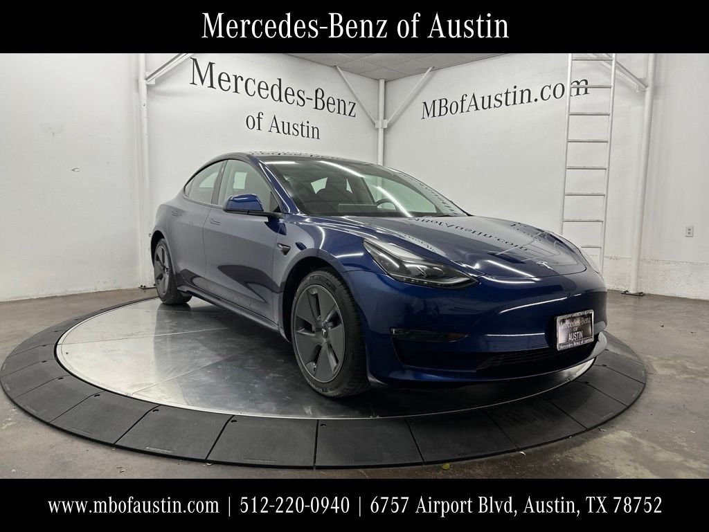 2023 Tesla Model 3 -'s photo