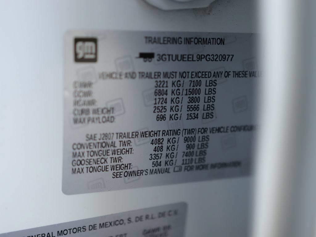 Used 2023 SUMMIT WHITE GMC AT4 image 45