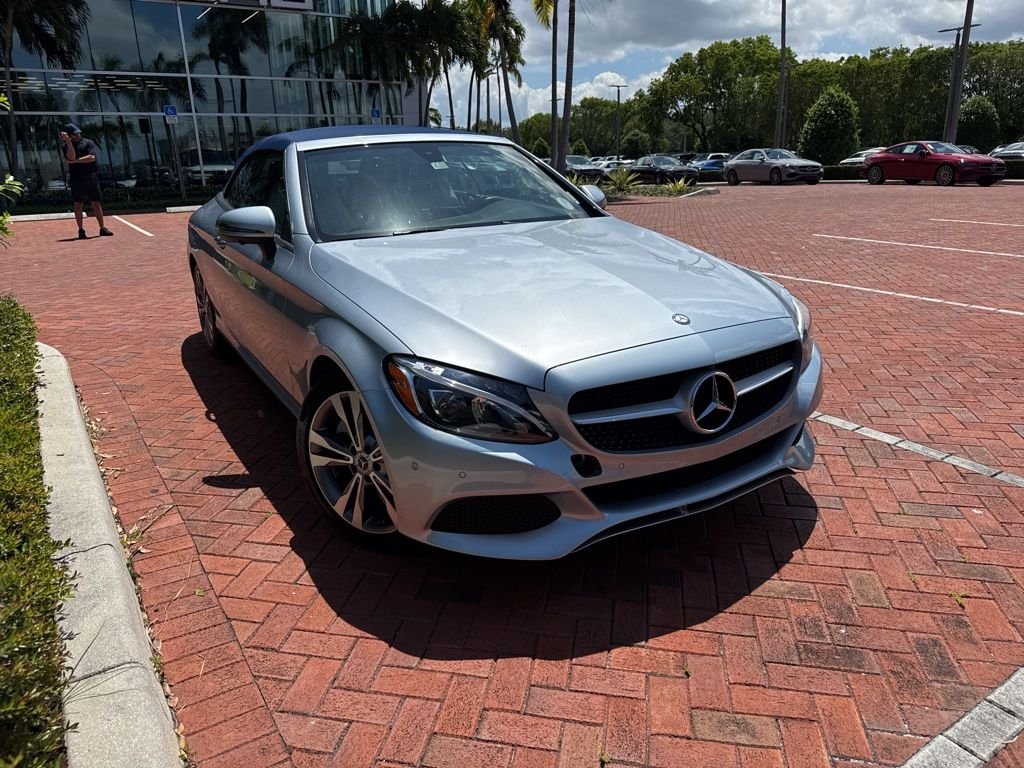 2017 Mercedes-Benz C-Class C300's photo