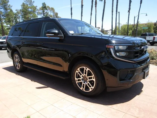 Certified Used 2025 Black Metallic Ford Active image 6