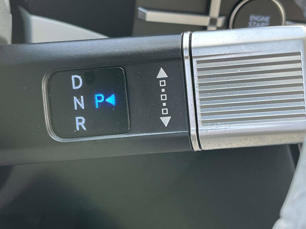 2026 Hyundai Santa Fe SE - Photo 23