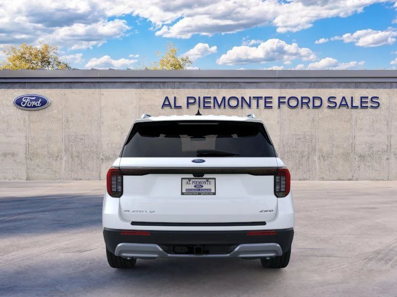 New 2026 Star White Metallic Tri-Coat Ford Platinum™ image 28