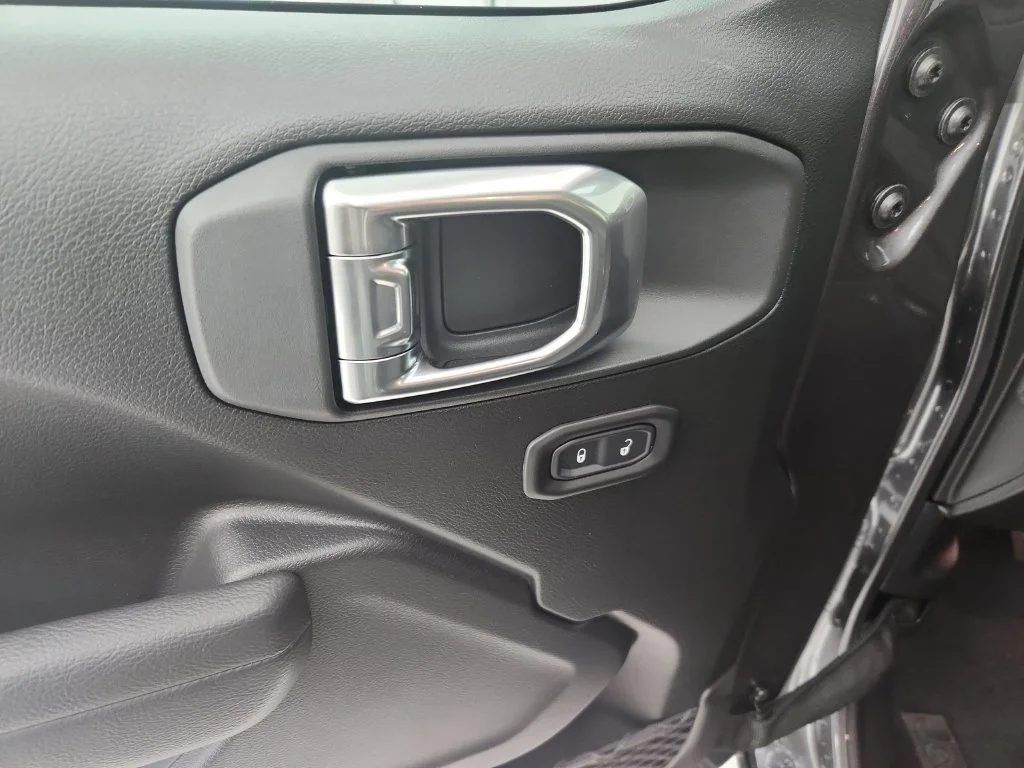 2026 Jeep Wrangler 2-Door Sport - Photo 21