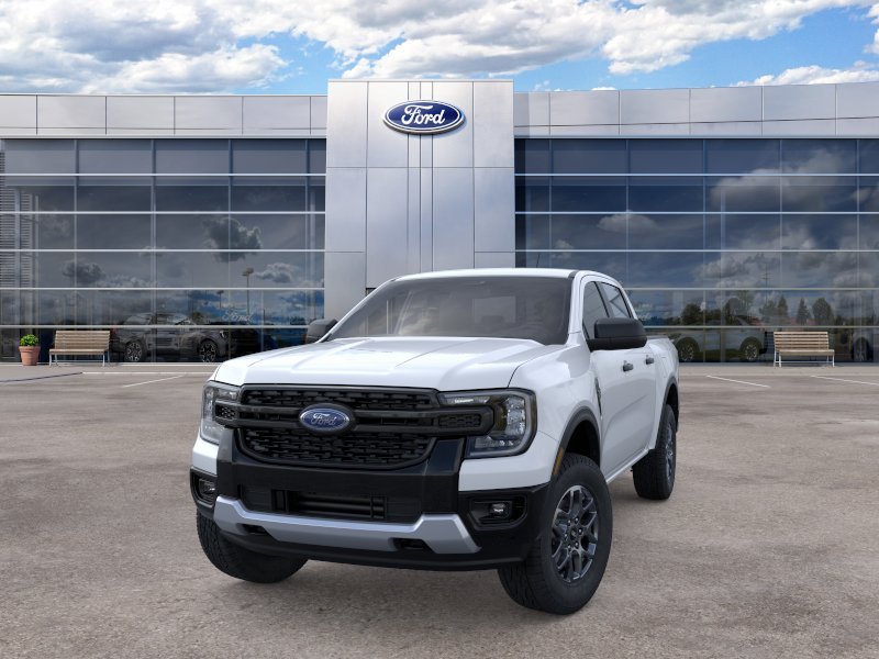 New 2026 Oxford White Ford XLT image 2