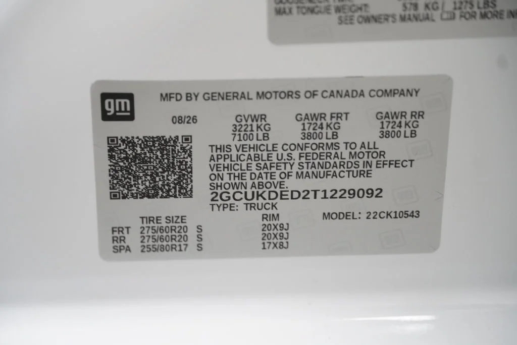 New 2026 Summit White Chevrolet LT image 42