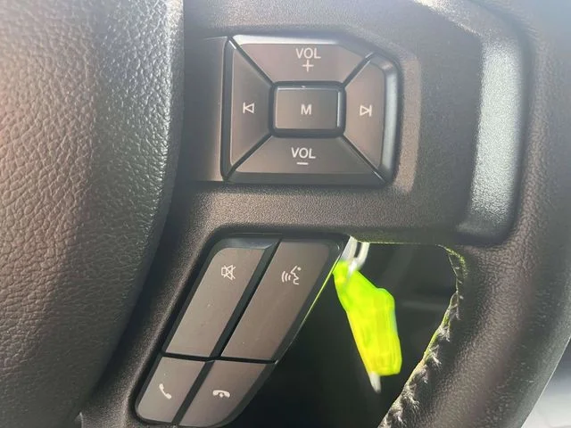 Used 2017 Gray Ford XLT image 24