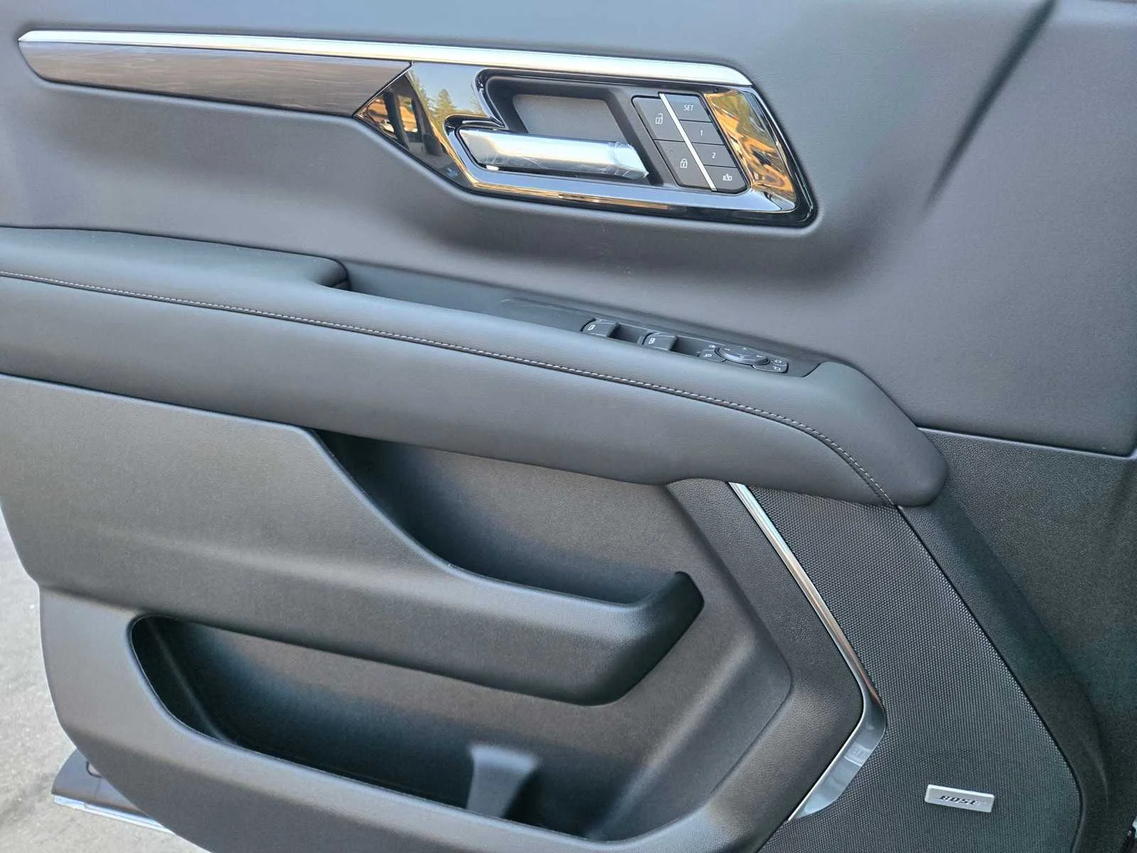 New 2026 Sterling Gray Metallic Chevrolet LT image 19