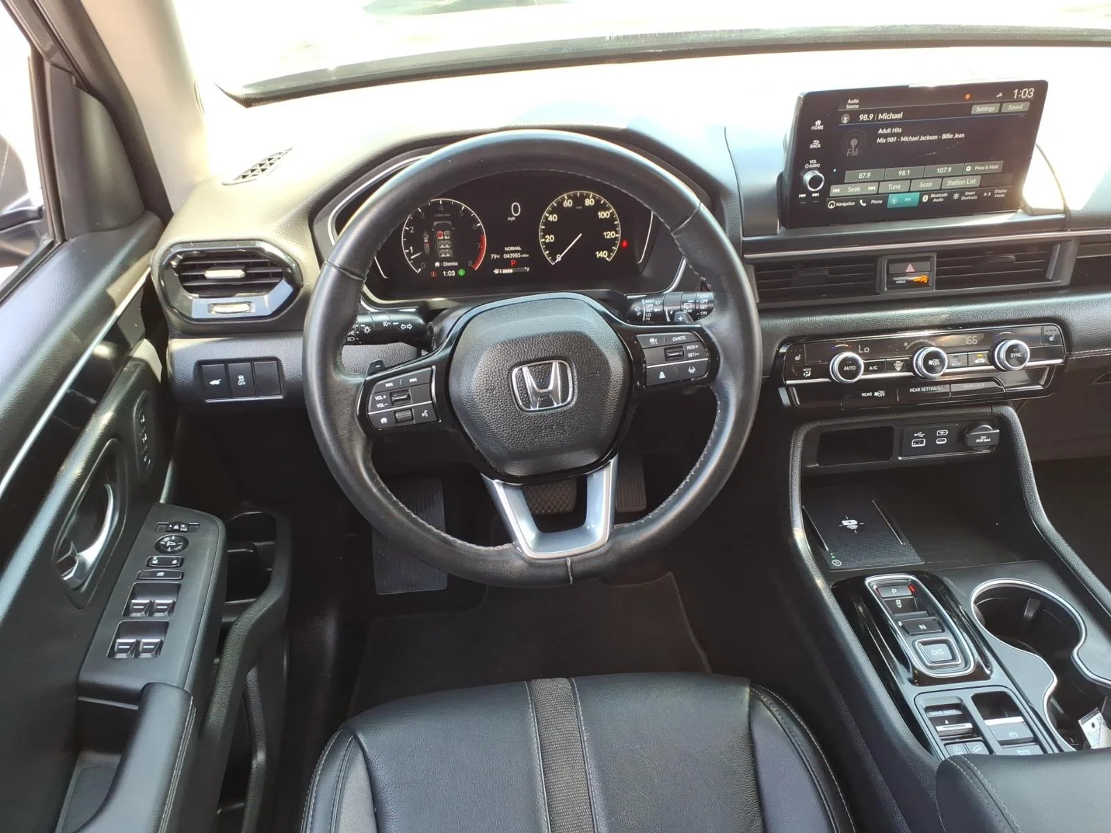 2024 Honda Pilot Touring - Photo 9